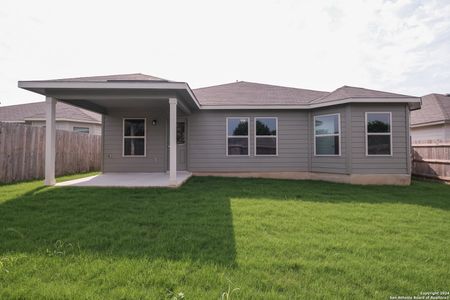 New construction Single-Family house 608 Cypress Arbor, Seguin, TX 78155 Pizarro- photo 15 15