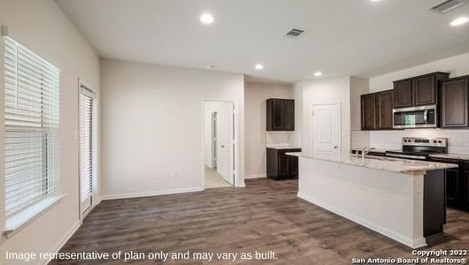 New construction Single-Family house 4906 Gem Parkway, San Antonio, TX 78266 - photo 4 4