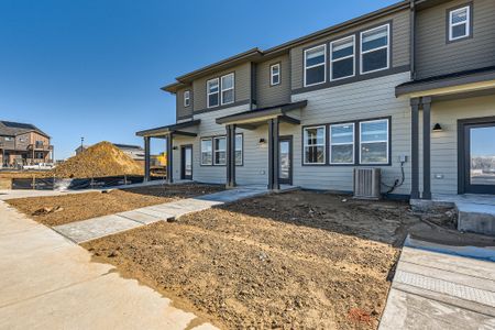 New construction Townhouse house 755 Pokeweed Ln, Fort Collins, CO 80524 Grove- photo 0 0