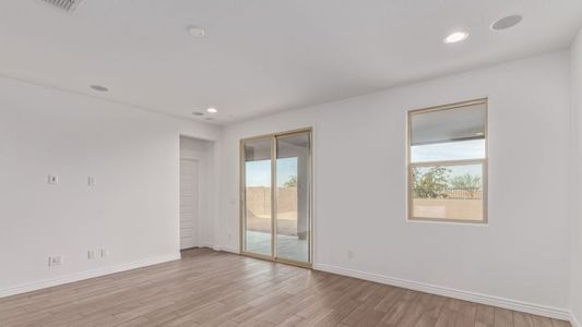 New construction Single-Family house 5350 N 176Th Lane, Litchfield Park, AZ 85340 - photo 14 14