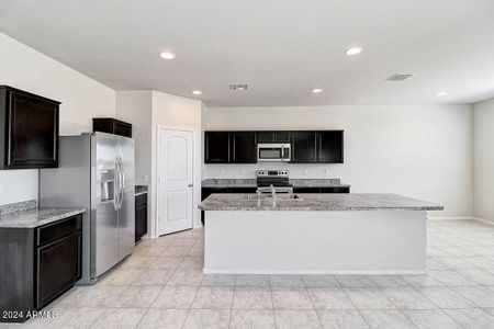 New construction Single-Family house 5316 E Umber Road, San Tan Valley, AZ 85143 - photo 1 1