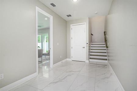 New construction Townhouse house 3844 Seena Manor Court, Tampa, FL 33618 - photo 32 32