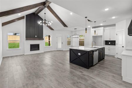 New construction Single-Family house 5532 Curzon Avenue, Fort Worth, TX 76107 - photo