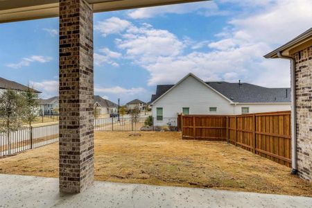 New construction Single-Family house 2232 Offerande Drive, Fort Worth, TX 76008 Brynlee IV A- photo 28 28