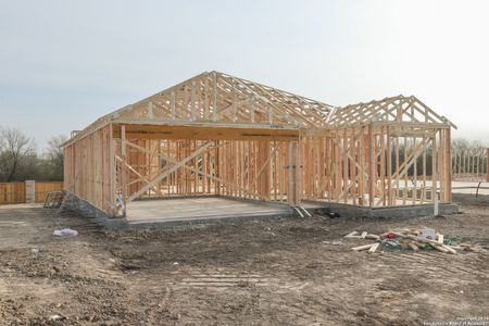 New construction Single-Family house 8430 Smithers Avenue, San Antonio, TX 78252 Dawson- photo 1 1