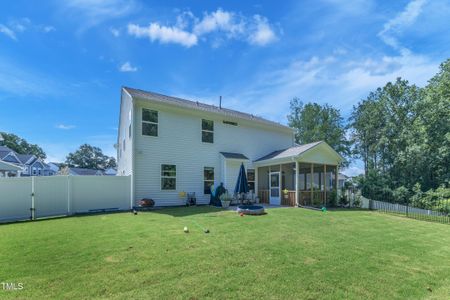 New construction Single-Family house 635 Hampton Crest Court, Fuquay Varina, NC 27526 - photo 52 52