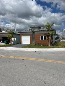 New construction Single-Family house 24002 Sw 116Th Ct, Homestead, FL 33032 - photo 2 2