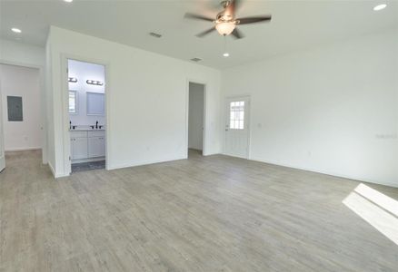 New construction Single-Family house 13367 Twin Lake Avenue, Spring Hill, FL 34609 - photo 28 28