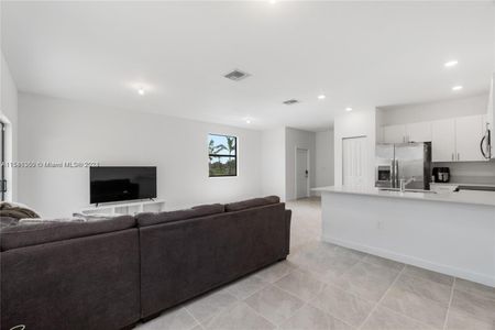 New construction Townhouse house 13001 Sw 286Th Way, Unit 13001, Homestead, FL 33033 - photo 7 7