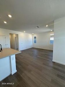 New construction Single-Family house 25283 W Huntington Drive, Buckeye, AZ 85326 - photo 8 8