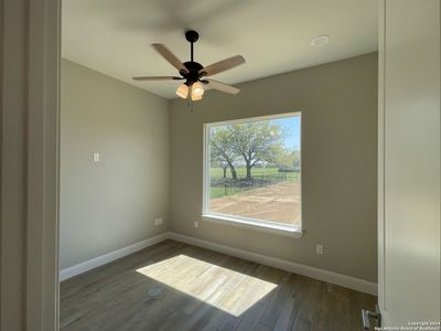 New construction Single-Family house 952 Virgil Way, Castroville, TX 78009 - photo 6 6
