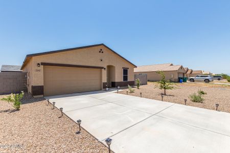 New construction Single-Family house 11047 W Loma Vista Drive, Arizona City, AZ 85123 - photo 2 2