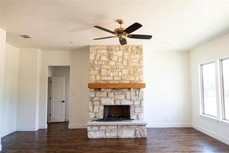 New construction Single-Family house 209 Constitution, Weatherford, TX 76088 - photo