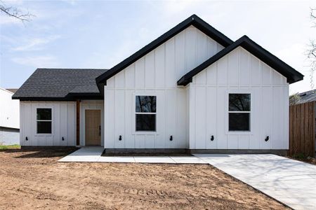 New construction Single-Family house 2424 Birmingham Avenue, Dallas, TX 75215 - photo 0 0