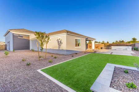 New construction Single-Family house 7391 West Lisbon Lane, Peoria, AZ 85381 - photo 8 8