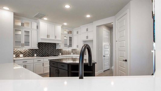 New construction Single-Family house 10818 White Mangrove Drive, Cypress, TX 77433 Design 4190W- photo 6 6