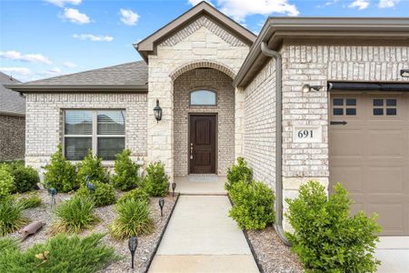 New construction Single-Family house 691 Navasota Drive, Crandall, TX 75114 - photo 3 3
