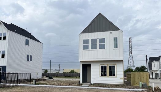 New construction Single-Family house 8301 Springwood Creek Lane, Houston, TX 77055 - photo