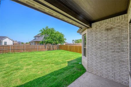 New construction Single-Family house 650 Obsidian Drive, Sherman, TX 75092 - photo 21 21