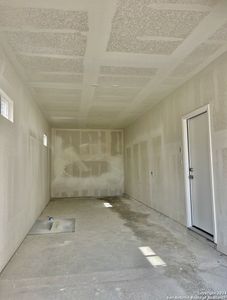 New construction Condo/Apt house 603 West Euclid Avenue, Unit 4, San Antonio, TX 78212 - photo 23 23