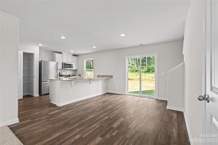 New construction Single-Family house 7108 Galway City Street, Charlotte, NC 28214 - photo 1 1