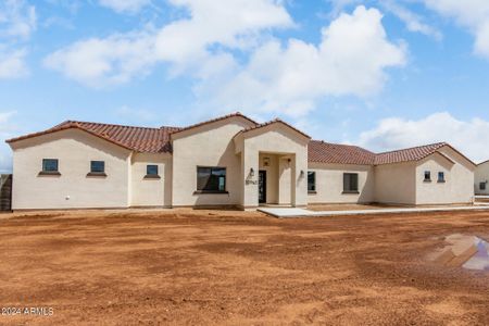 New construction Single-Family house 30965 N Lola Lane, Queen Creek, AZ 85144 - photo 1 1