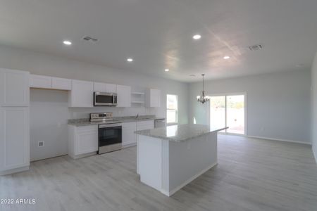 New construction Single-Family house 3120 W Solano Drive, Eloy, AZ 85131 - photo 5 5