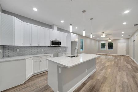 New construction Single-Family house 2706 E 18Th Avenue, Tampa, FL 33605 - photo 14 14
