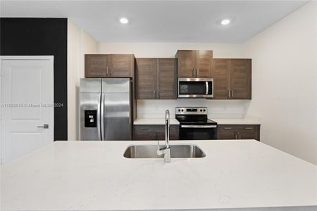 New construction Townhouse house 437 Nw 17Th St, Unit 437, Fort Lauderdale, FL 33311 - photo 12 12