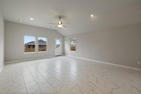 New construction Single-Family house 156 Woods Edge Ln, Georgetown, TX 78628 - photo 18 18