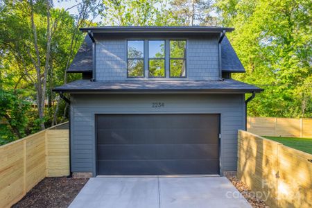 New construction Single-Family house 2232 Arnold Drive, Charlotte, NC 28205 - photo 4 4