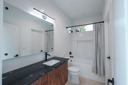 New construction Condo/Apt house 601 W Odell St, Unit A, Austin, TX 78752 - photo 11 11