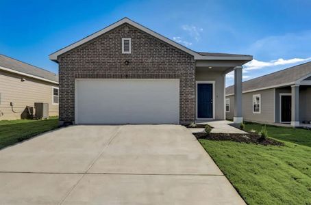 New construction Single-Family house 132 Sudden Impact Dr, Jarrell, TX 76537 - photo 0 0