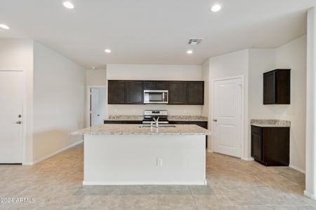 New construction Single-Family house 1144 S Mullberry Street, Florence, AZ 85132 Camden- photo 15 15