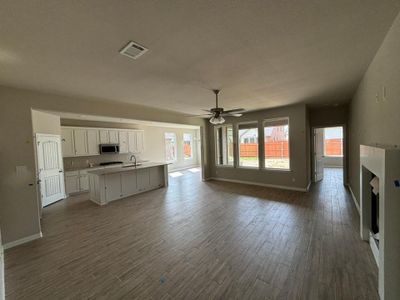 New construction Single-Family house 1913 Velora Drive, Fort Worth, TX 76052 Lavon- photo 4 4