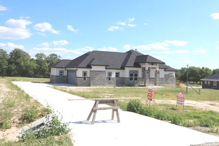 New construction Single-Family house 128 Hondo Ridge, La Vernia, TX 78121 - photo 39 39