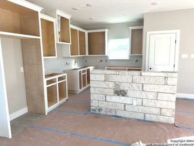 New construction Single-Family house 709 Sunrise Ln, La Vernia, TX 78121 - photo 10 10
