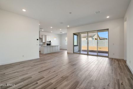 New construction Single-Family house 44529 N 44Th Drive, Phoenix, AZ 85087 - photo 1 1