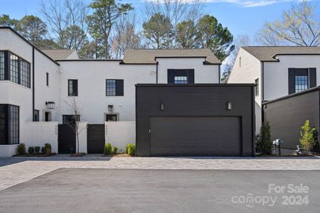 New construction Townhouse house 9004 Tynecastle Commons Court, Charlotte, NC 28226 - photo 0