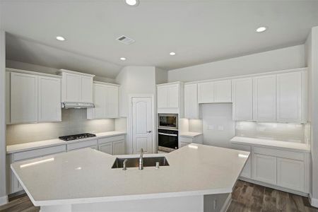 New construction Single-Family house 12019 Champions Forest Drive, Mont Belvieu, TX 77535 - photo 6 6