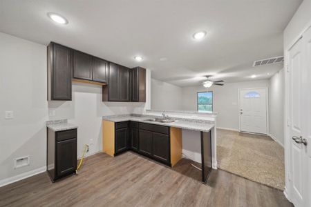 New construction Single-Family house 103 County Road 5102 E, Cleveland, TX 77327 - photo 2 2