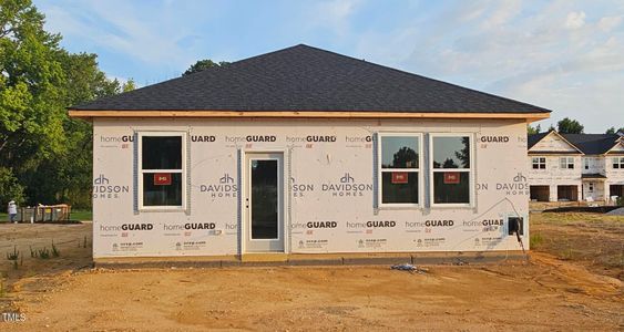 New construction Single-Family house 108 Fairwinds Drive, Lillington, NC 27546 The Carter A- photo 37 37