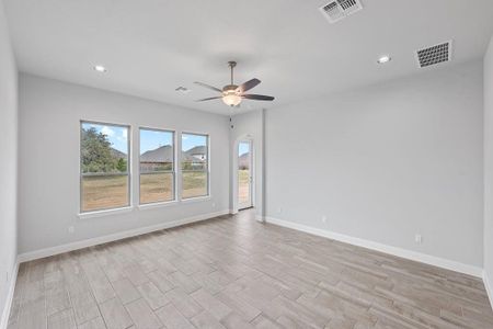New construction Single-Family house 227 Dally Ct, Dripping Springs, TX 78620 - photo 16 16