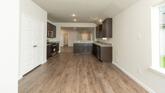 New construction Single-Family house 22515 Javelina Street, Splendora, TX 77372 The Grove- photo 9 9