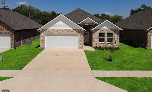 New construction Single-Family house 117 Hesed Street, Greenville, TX 75402 - photo 0