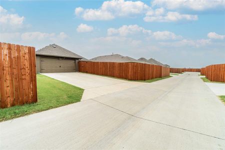 New construction Single-Family house 3854 Star Mesa Street, Crandall, TX 75114 - photo 20 20