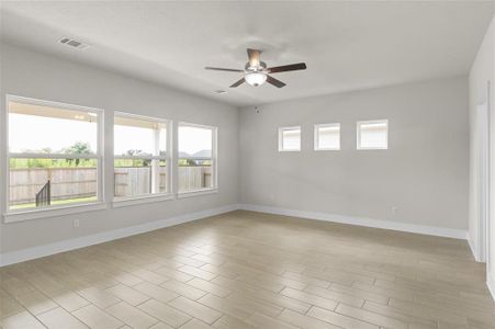 New construction Single-Family house 142 Wagon Spoke Way, Liberty Hill, TX 78642 - photo 16 16