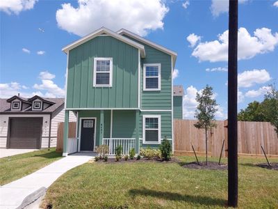 New construction Single-Family house 6431 Liverpool Street, Houston, TX 77021 - photo 0