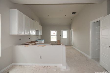 New construction Single-Family house 13650 Mineral Well, San Antonio, TX 78253 Larkspur - 30' Smart Series- photo 5 5