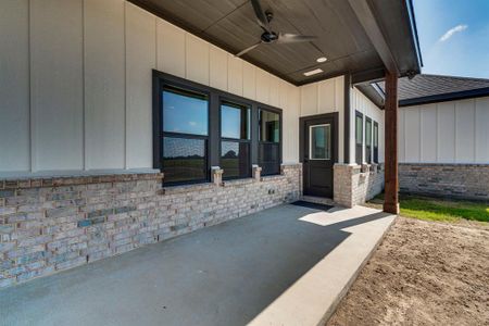 New construction Single-Family house 1051 Trumbull Road, Ferris, TX 75125 - photo 1 1